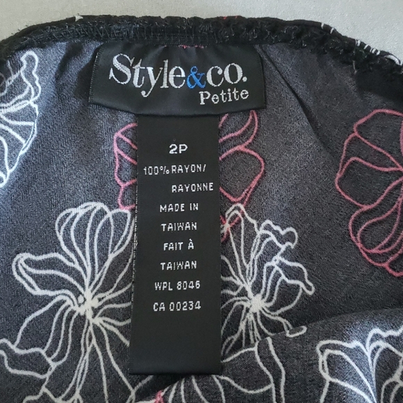 Style & Co petite skirt - Picture 2 of 2